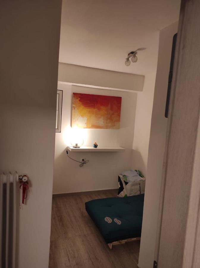 Stylish, Comfortable, Basement Loft-Like Apartment With Amenities Athens Luaran gambar